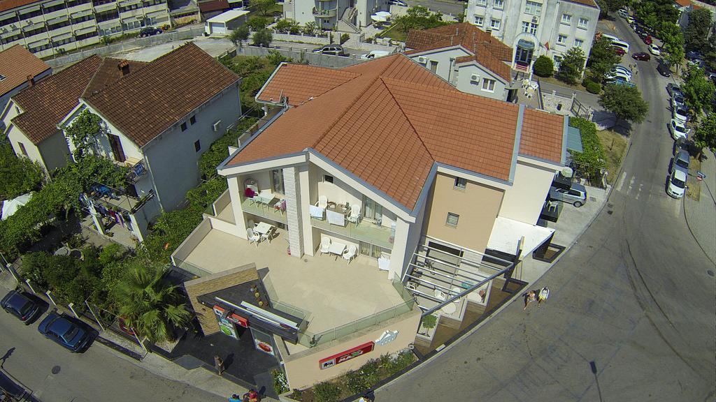 Vila Centar Budva Exteriör bild