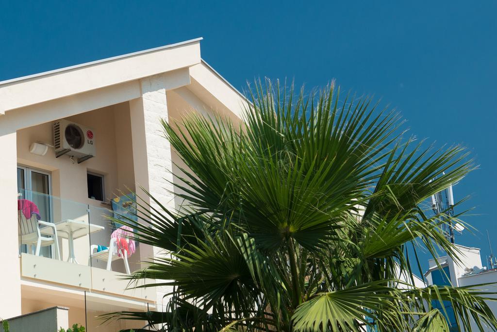Vila Centar Budva Exteriör bild
