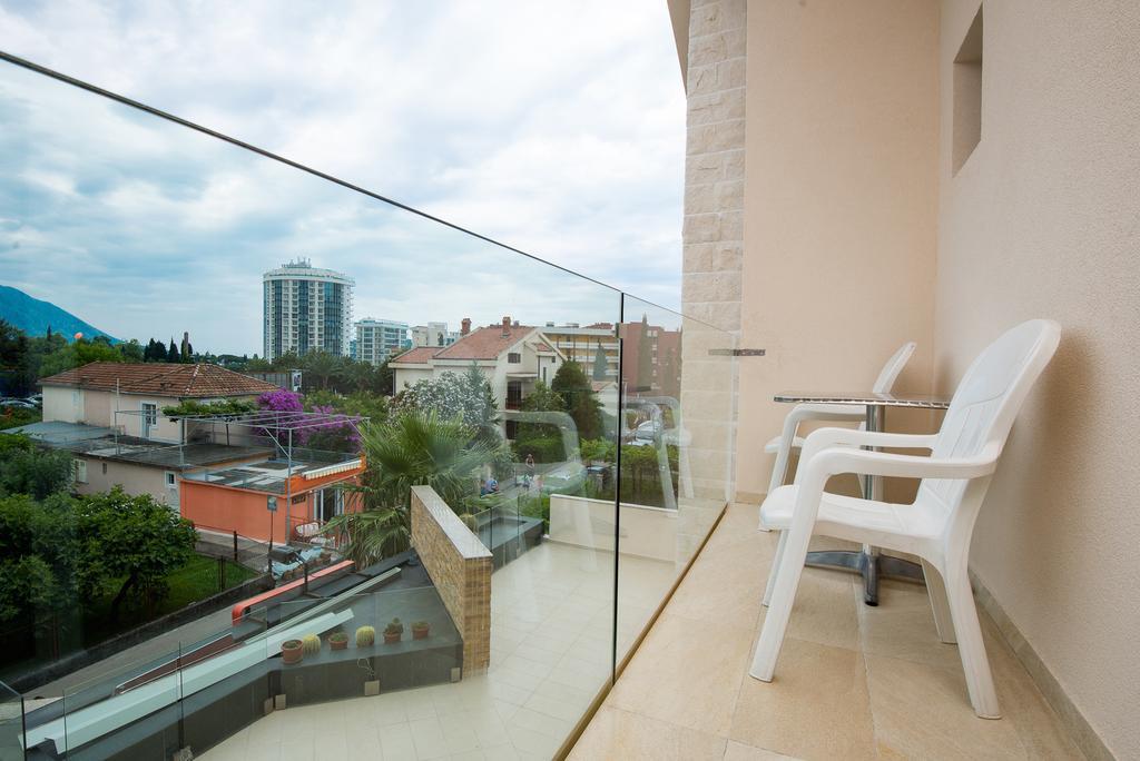 Vila Centar Budva Exteriör bild