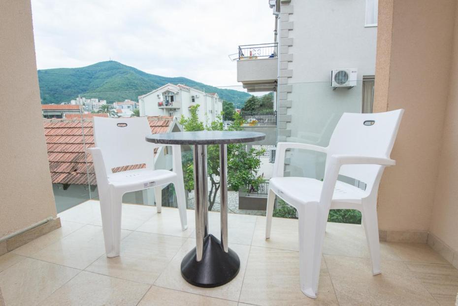 Vila Centar Budva Exteriör bild